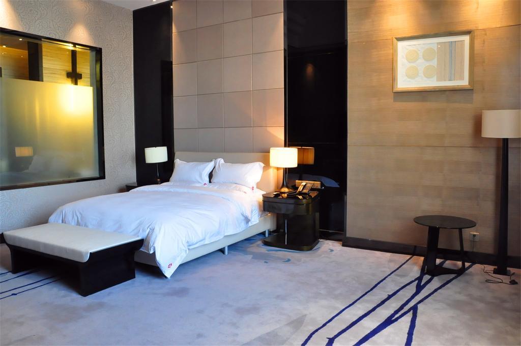 Baotou West Lake Hotel ภายนอก รูปภาพ