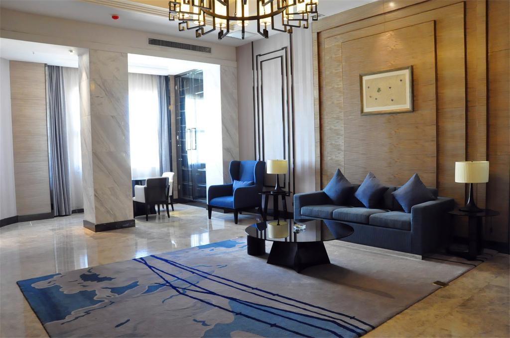 Baotou West Lake Hotel ภายนอก รูปภาพ